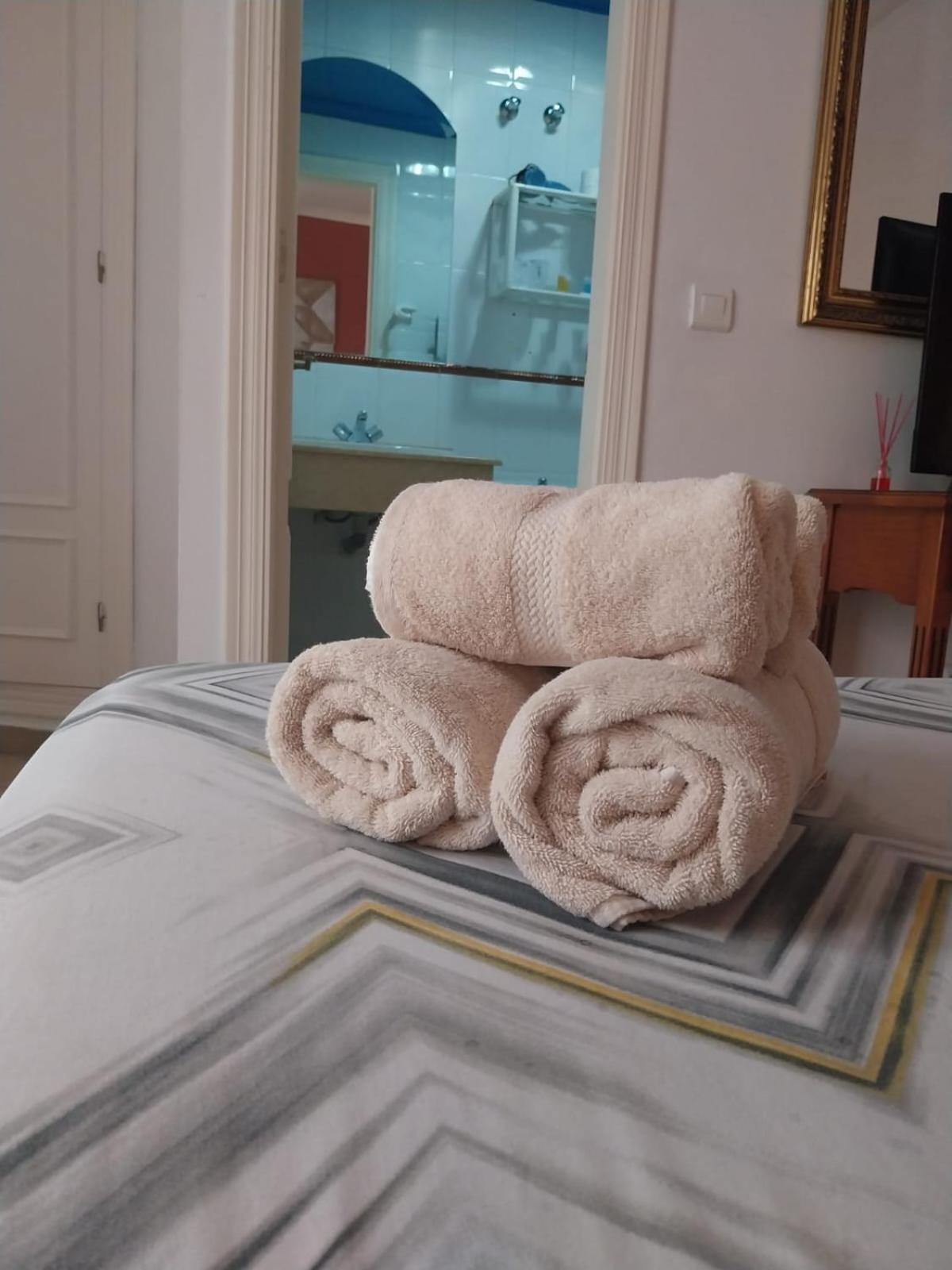 Hostal Montys Nerja Exteriér fotografie
