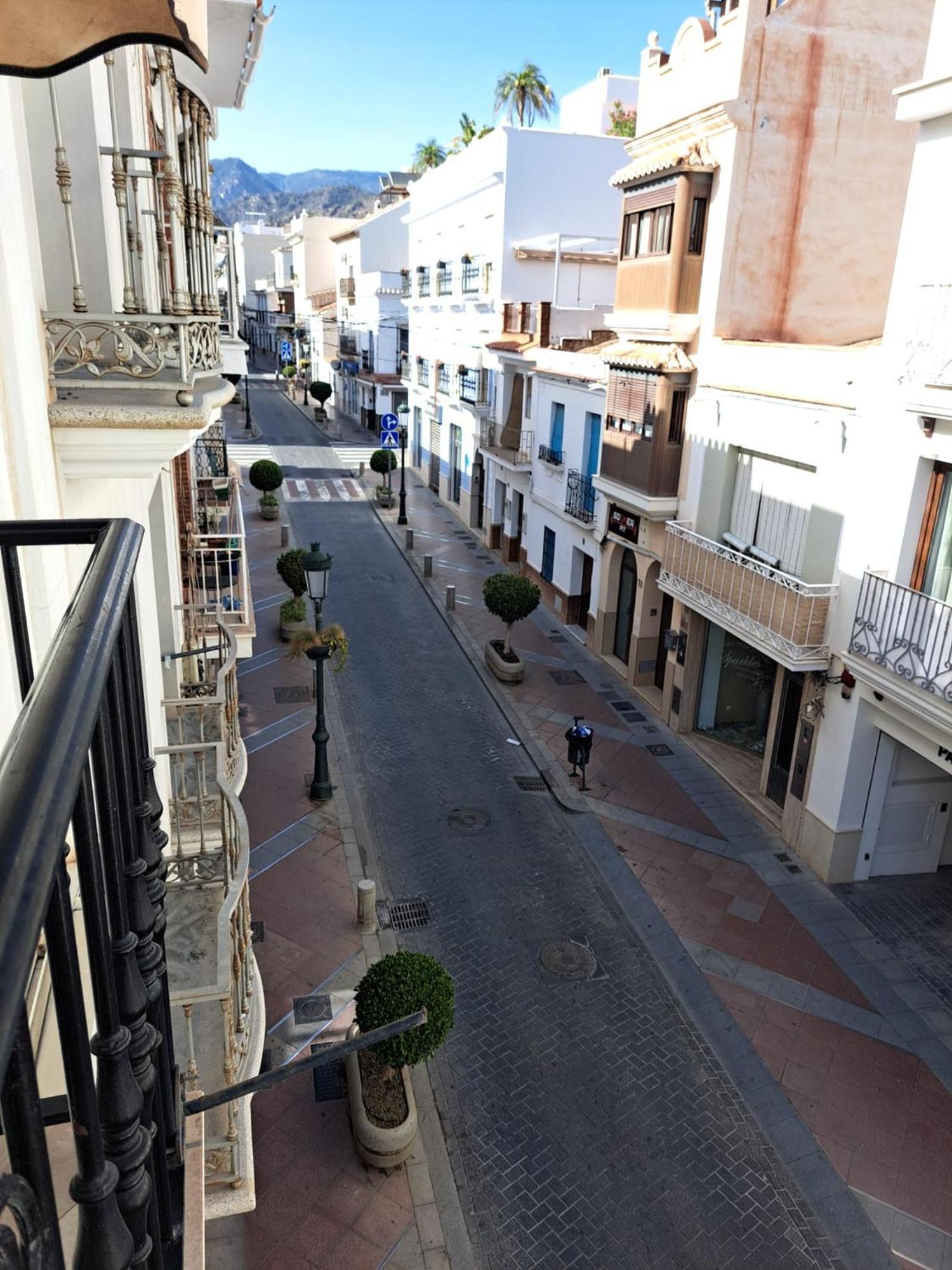 Hostal Montys Nerja Exteriér fotografie