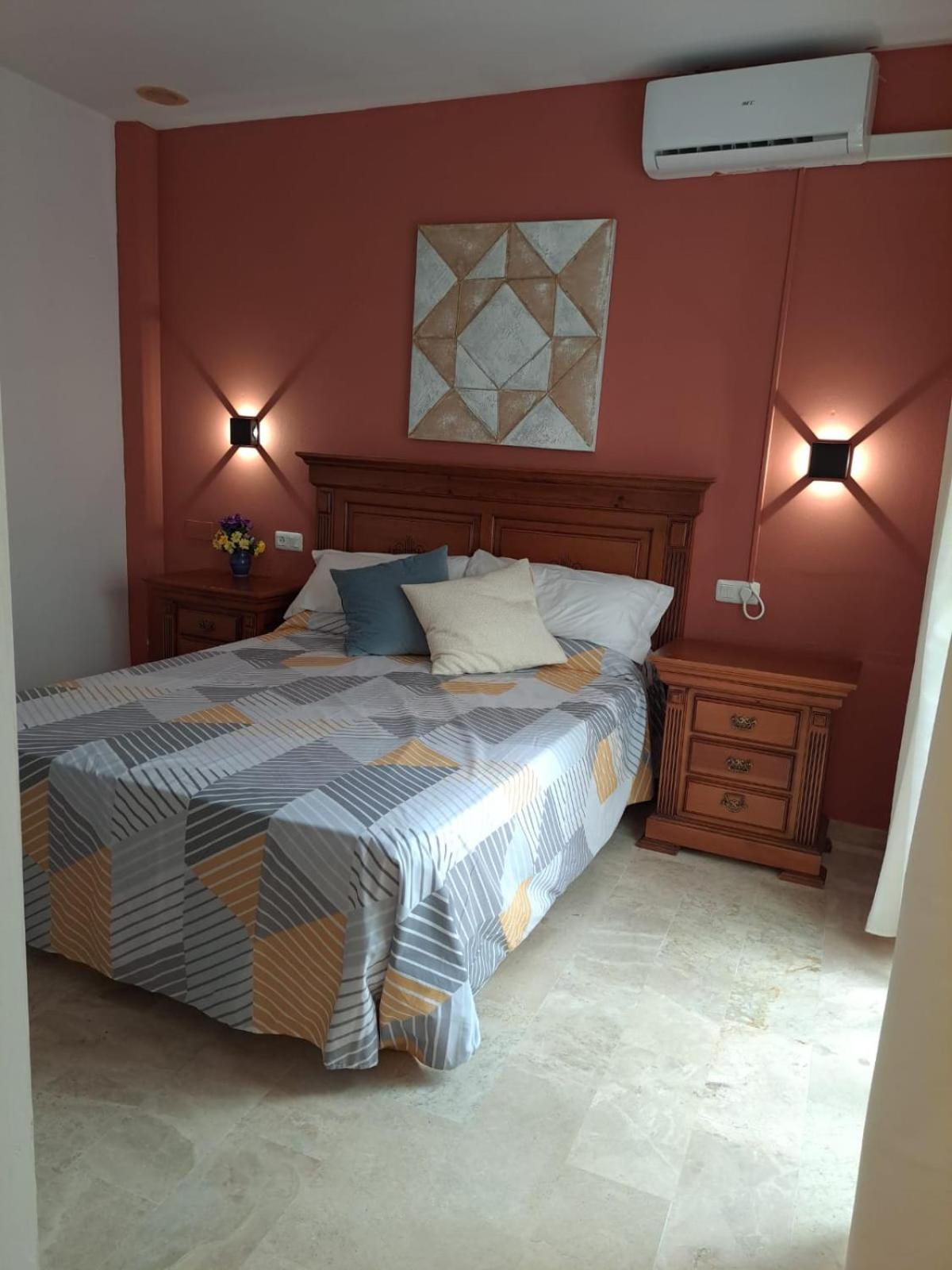 Hostal Montys Nerja Exteriér fotografie