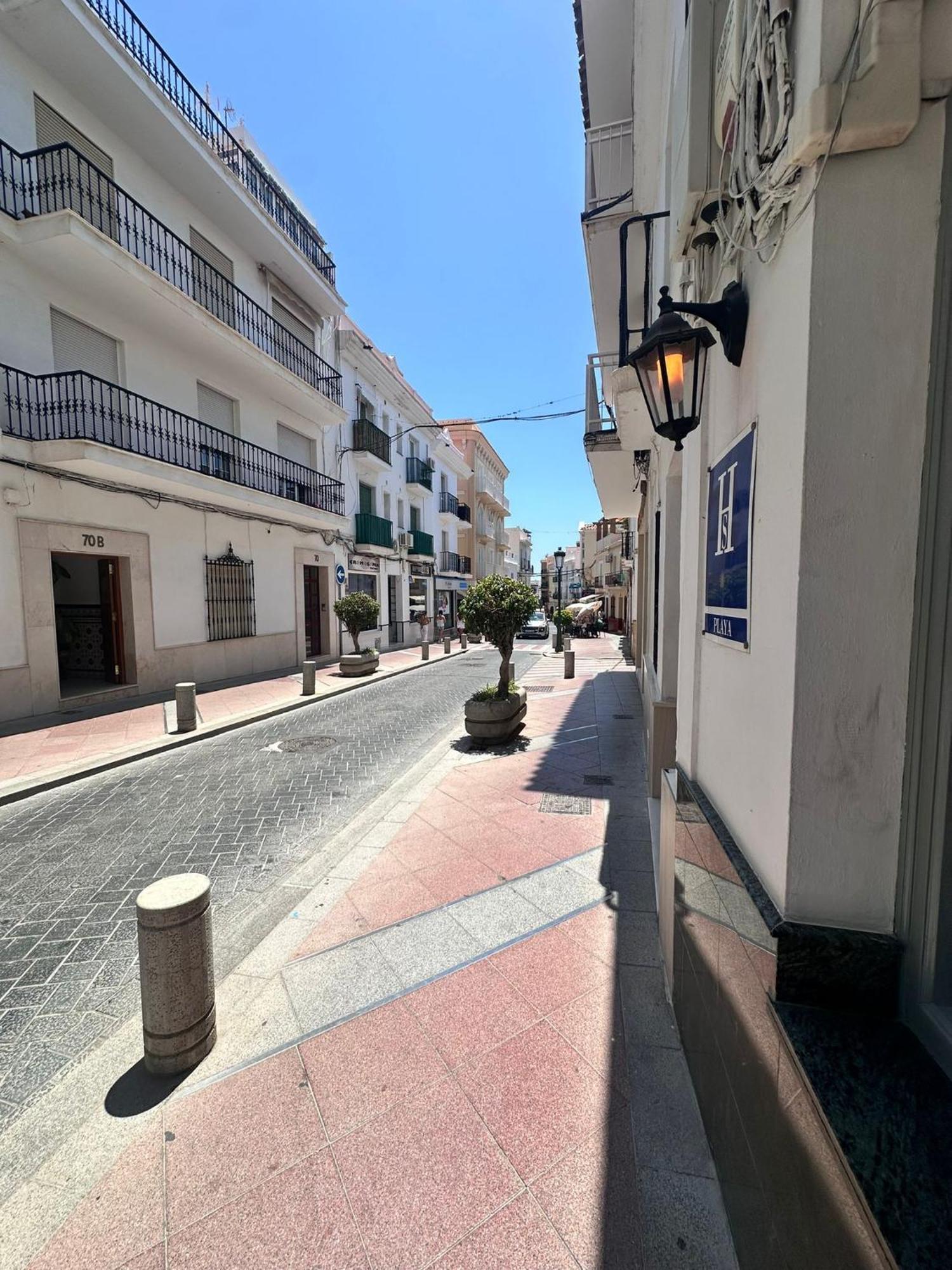 Hostal Montys Nerja Exteriér fotografie